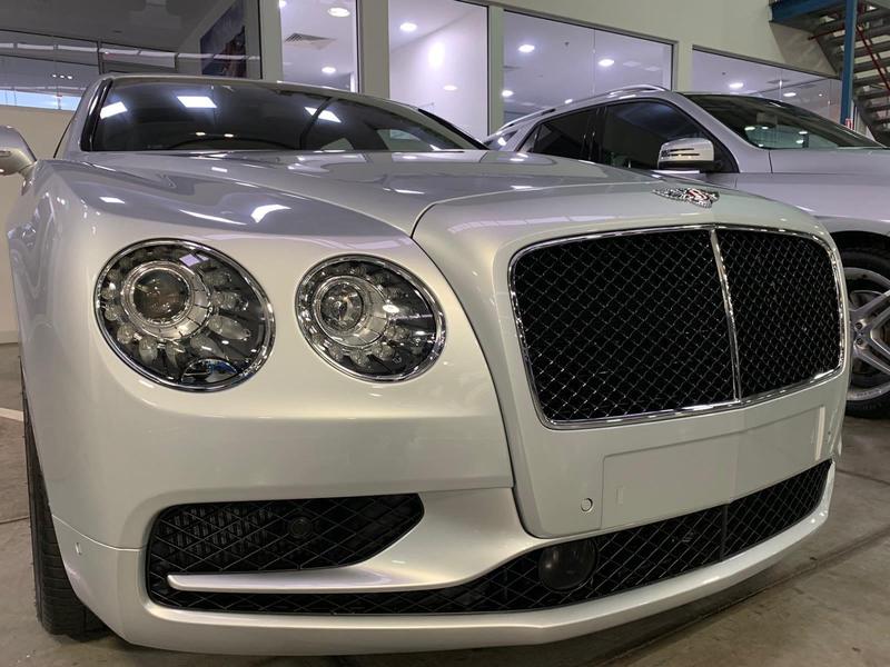 Bentley headlights and grille
