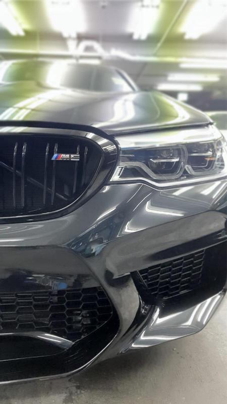 BMW M5 grille and headlight