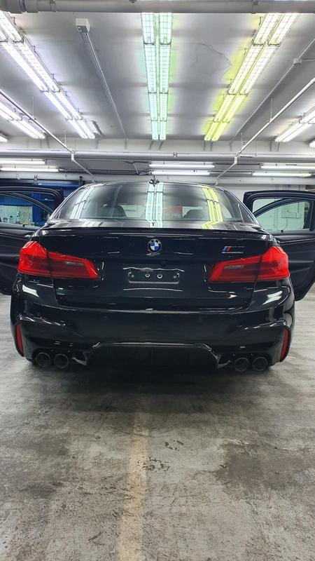 BMW M5 rear
